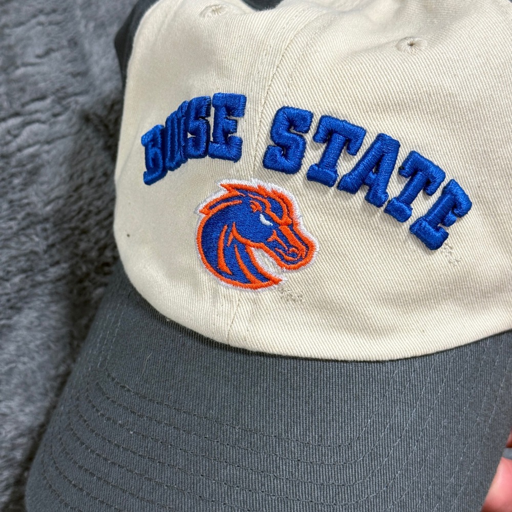 Captivating Boise State Broncos Hat Mens OSFM Natural Charcoal‎ Grey